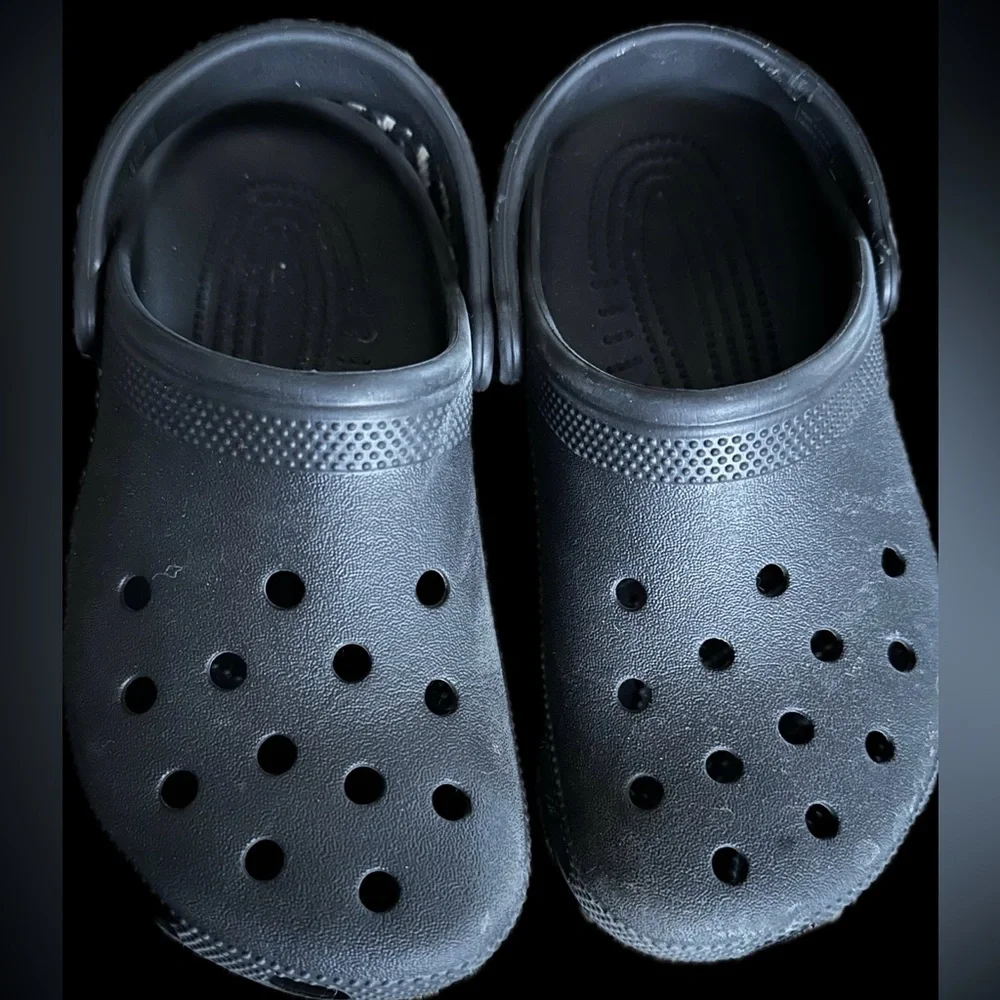 CROC CROCS Classic Iconic Clog Sandals Lightweight Cushioned Comfort W7 M5